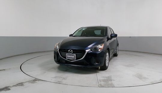 Mazda • Mazda 2