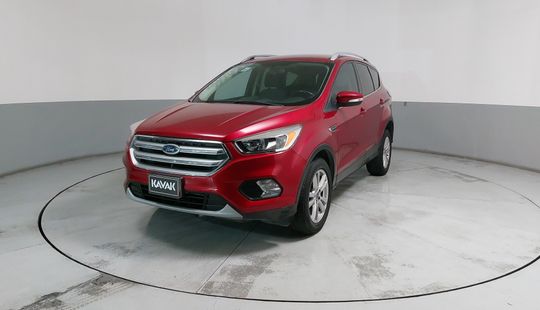 Ford • Escape