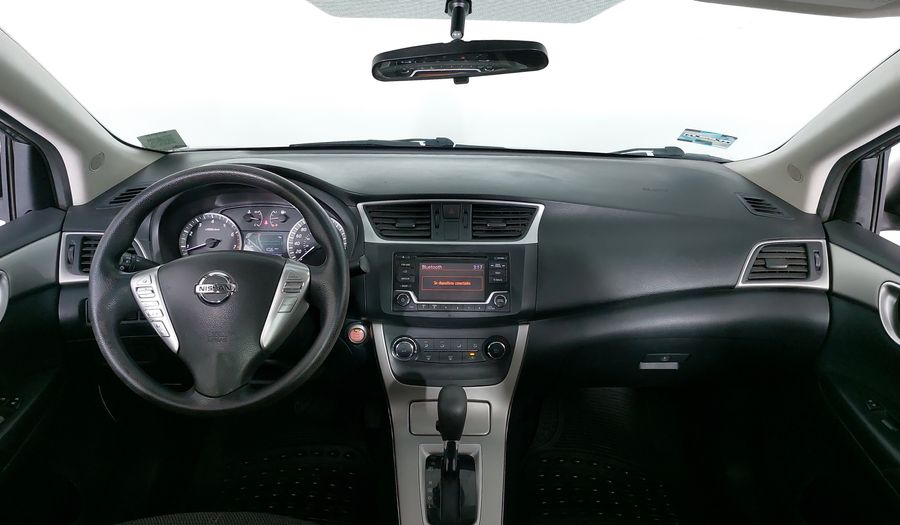 Nissan Sentra 1.8 ADVANCE CVT Sedan 2016