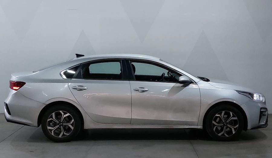 Kia Forte 2.0 EX IVT Sedan 2020