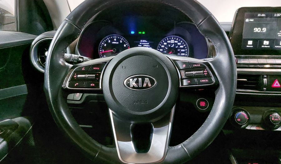 Kia Forte 2.0 EX IVT Sedan 2020