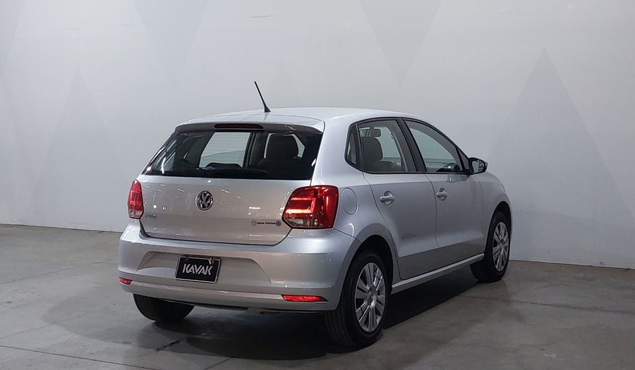 Volkswagen Polo 1.6 STARTLINE AUTO Hatchback 2019