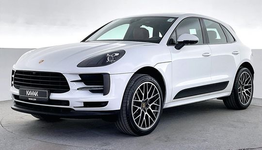 Porsche • Macan