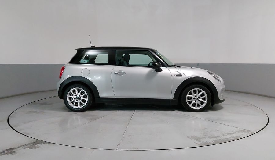 Mini Cooper 1.5 COOPER CHILI DCT Hatchback 2019