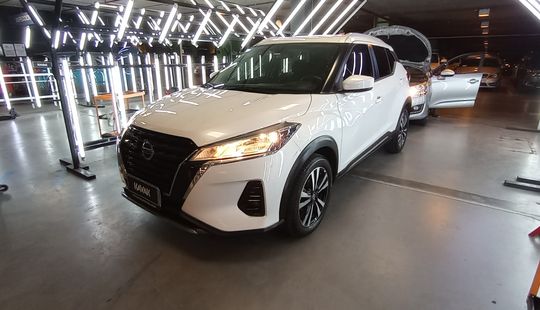 Nissan • Kicks