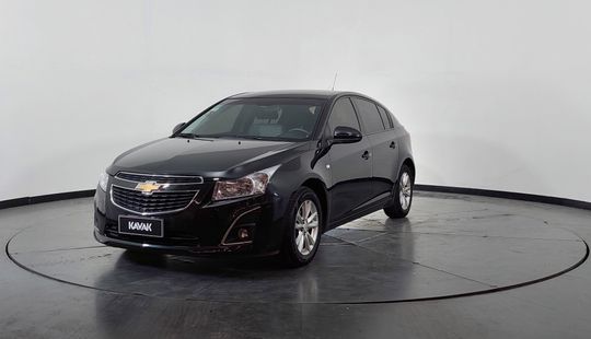 Chevrolet Cruze 1.8 LT MT-2013