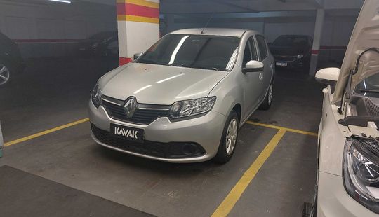 Renault • Sandero