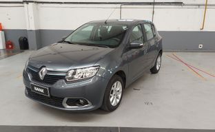 Renault • Sandero