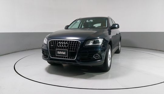 Audi • Q5