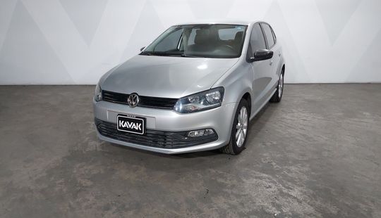 Volkswagen • Polo