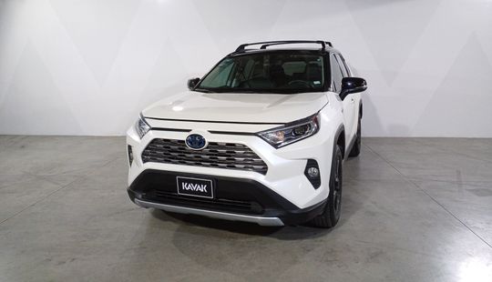 Toyota • RAV4