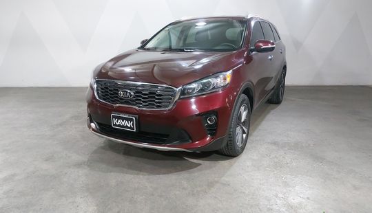 Kia • Sorento