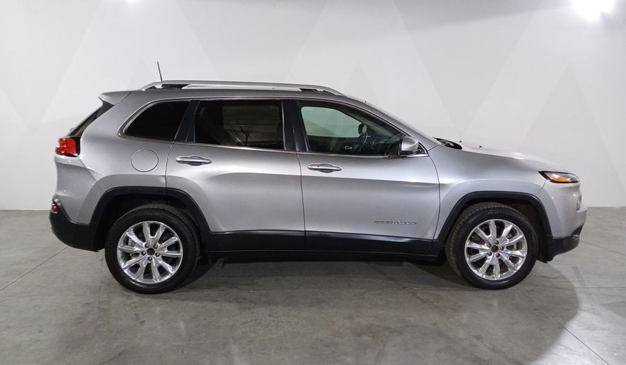 Jeep Cherokee 2.4 LIMITED PREMIUM 4X2 Suv 2016