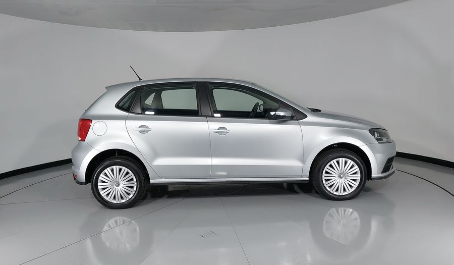 Volkswagen Polo 1.6 STARTLINE Hatchback 2021