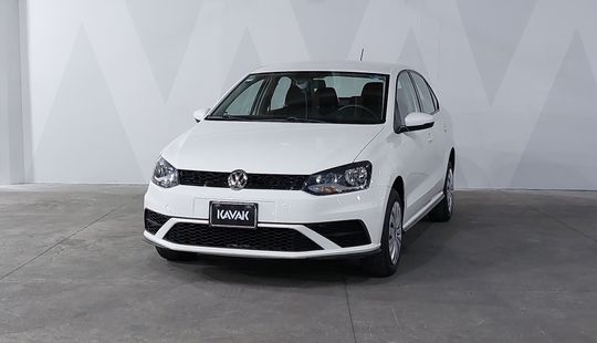 Volkswagen • Vento