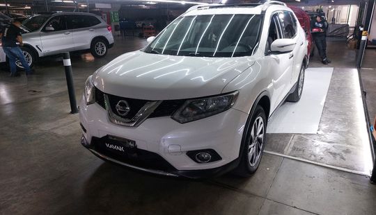 Nissan • X-Trail