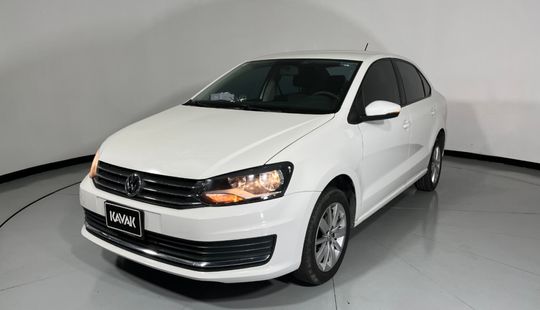 Volkswagen • Vento