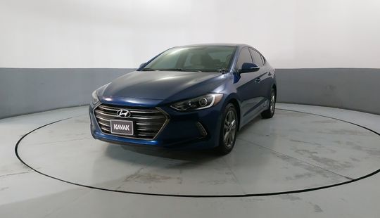 Hyundai • Elantra