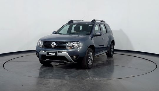 Renault • Duster