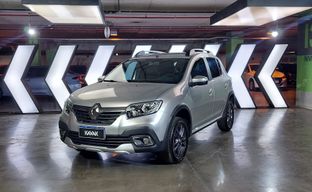 Renault • Sandero Stepway