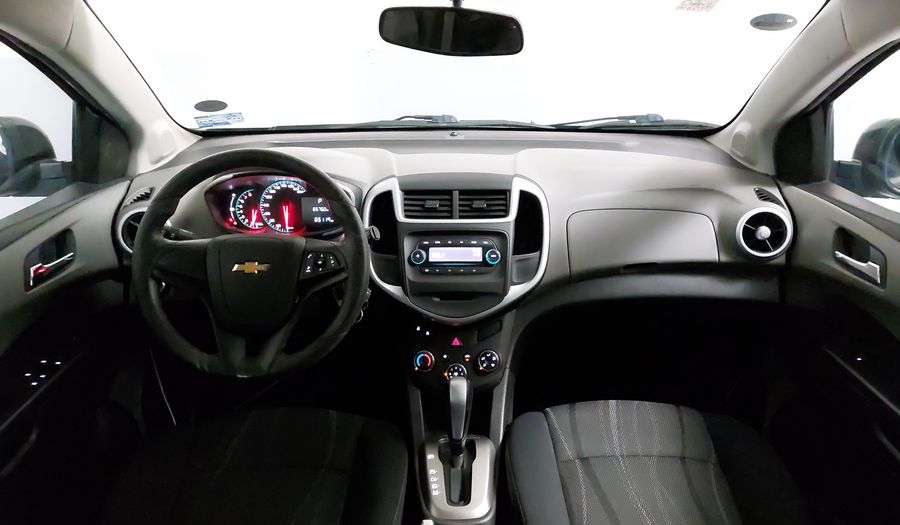 Chevrolet Sonic 1.6 AT K LT Hatchback 2017