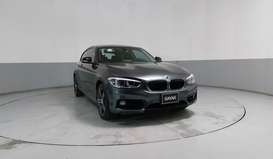 Bmw Serie 1 2.0 120IA SPORT LINE AUTO Hatchback 2017