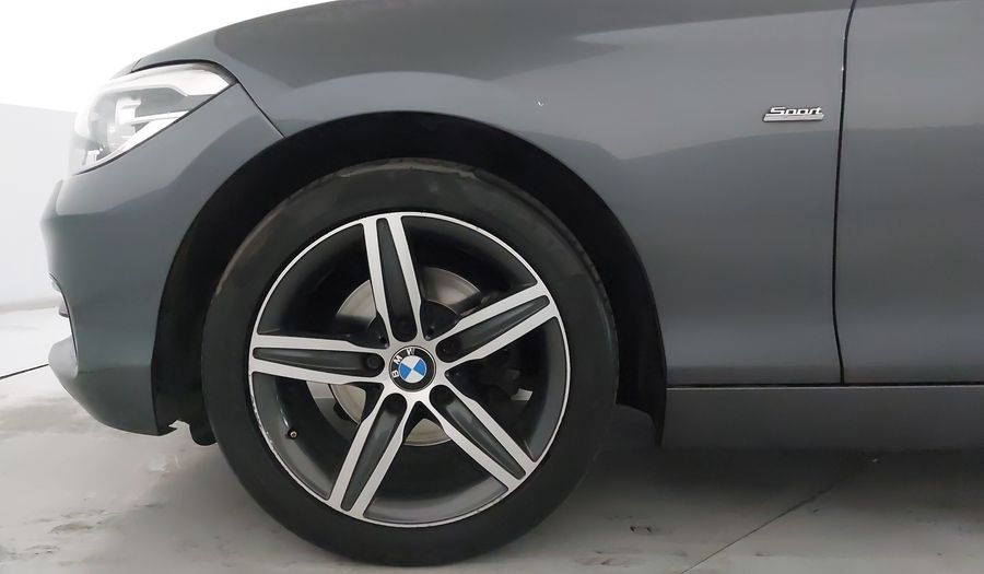 Bmw Serie 1 2.0 120IA SPORT LINE AUTO Hatchback 2017