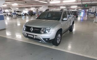 Renault • Duster