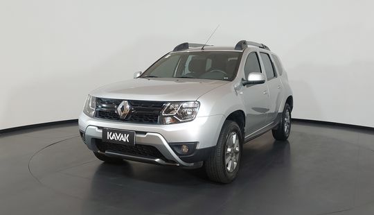 Renault • Duster