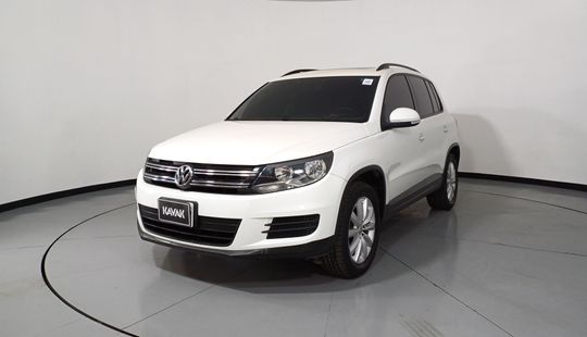 Volkswagen • Tiguan