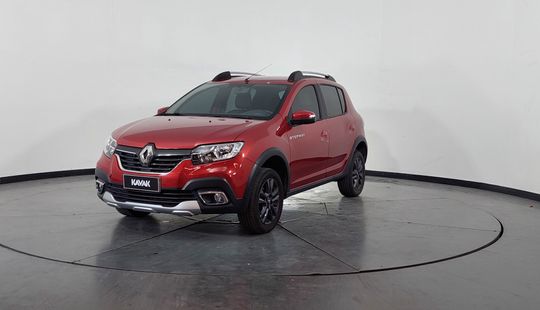 Renault • Sandero Stepway