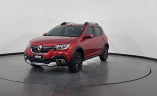 Renault • Sandero Stepway