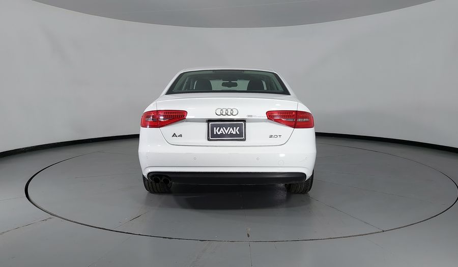 Audi A4 2.0 TFSI TRENDY PLUS MULTITRONIC Sedan 2013