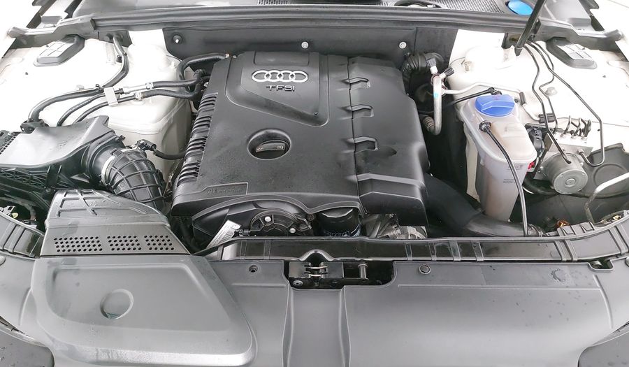 Audi A4 2.0 TFSI TRENDY PLUS MULTITRONIC Sedan 2013