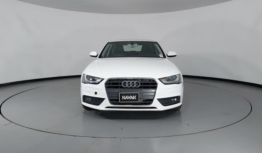 Audi A4 2.0 TFSI TRENDY PLUS MULTITRONIC Sedan 2013