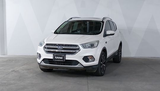 Ford • Escape