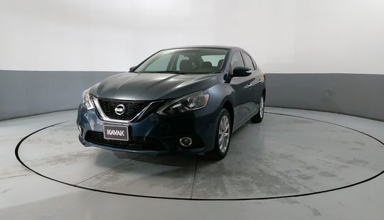 Nissan • Sentra