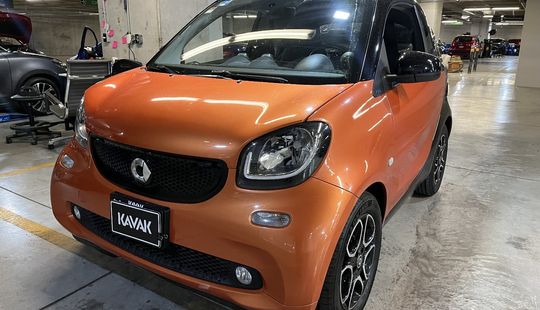 Smart • Fortwo