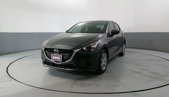 Mazda • Mazda 2