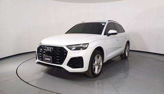 Audi • Q5