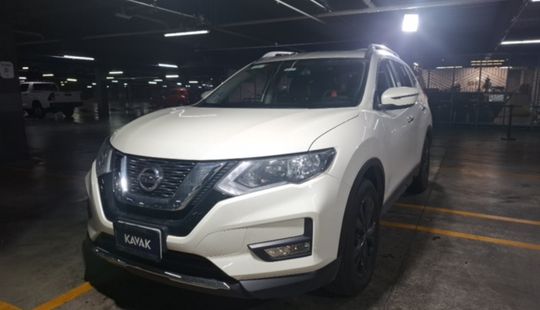 Nissan • X-Trail