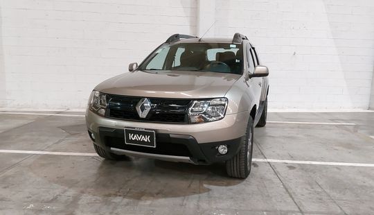 Renault • Duster