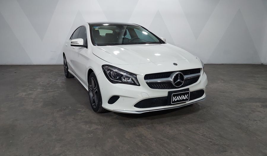 Mercedes Benz Clase Cla 1.6 CLA 200 SPORT DCT Coupe 2018