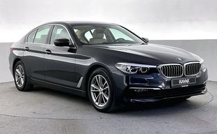 BMW • 520i