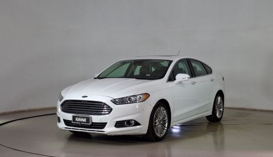 Ford • Fusion