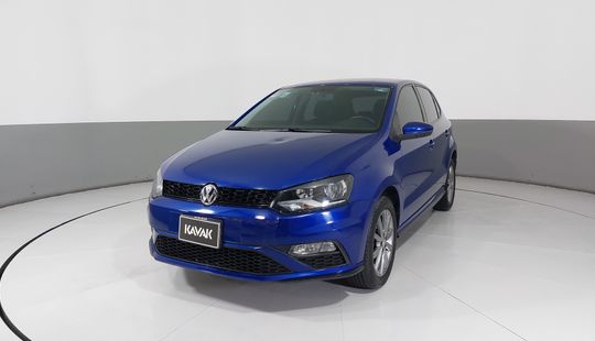 Volkswagen • Polo