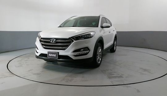 Hyundai • Tucson