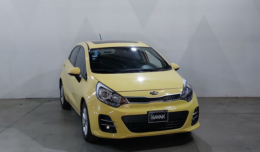 Kia Rio 1.6 EX MT Hatchback 2017