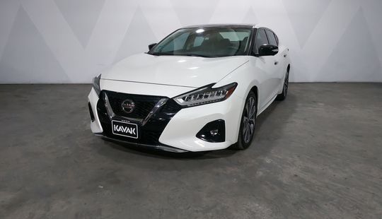 Nissan • Maxima