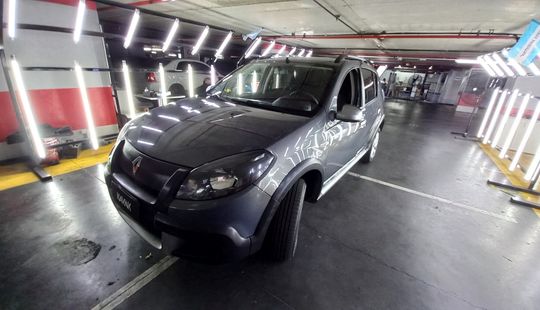 Renault • Sandero Stepway